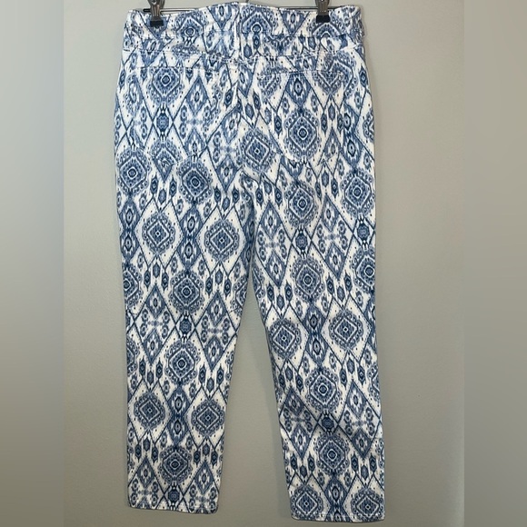 Chico’s So Slimming Diamond-Print Girlfriend Crops Size 2 - Picture 3 of 9